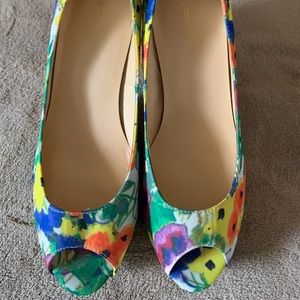 Peep toe pumps watercolor floral 8 1/2 M New